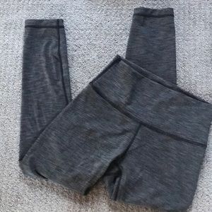 Lululemon Size 8 Black/ Dark Grey Heathered Pants